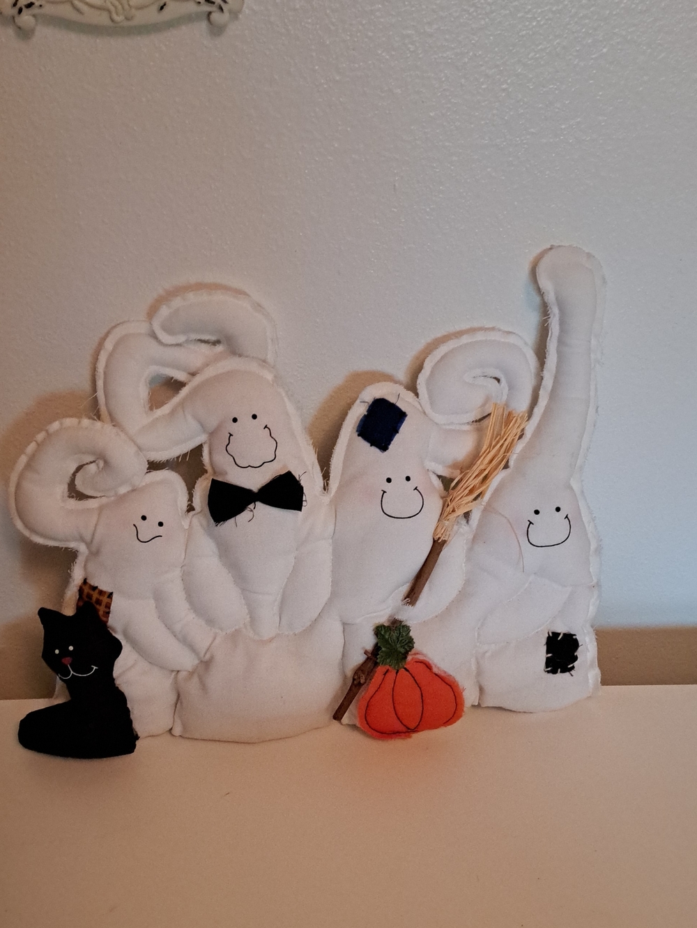 White Ghost Family Halloween Accent Pillow - Festive Plush Decor